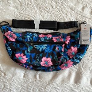 Lug Boomerang FS Resort Black